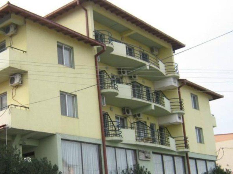Hotel Istatov 노프 도이란 외부 사진