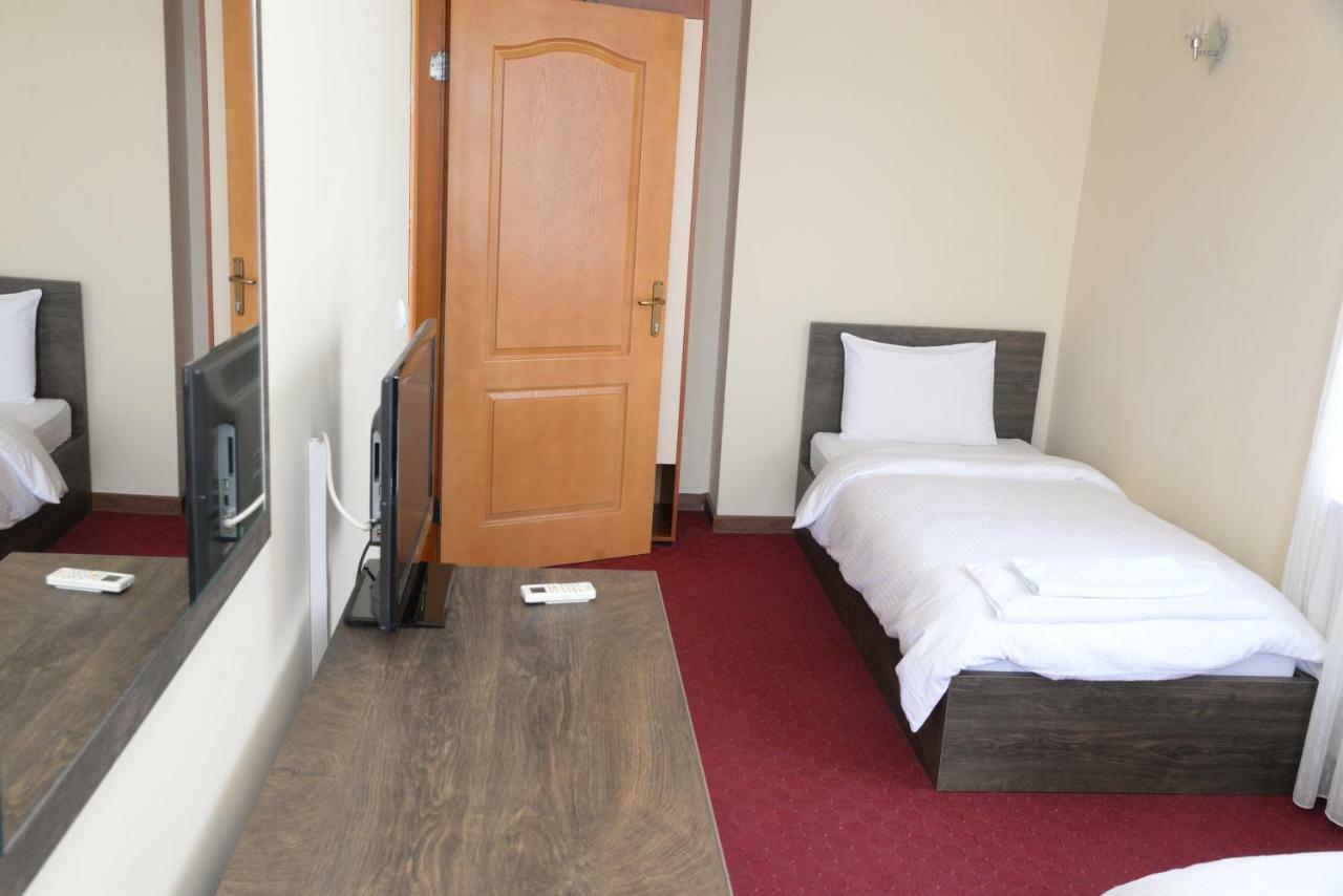 Hotel Istatov 노프 도이란 외부 사진